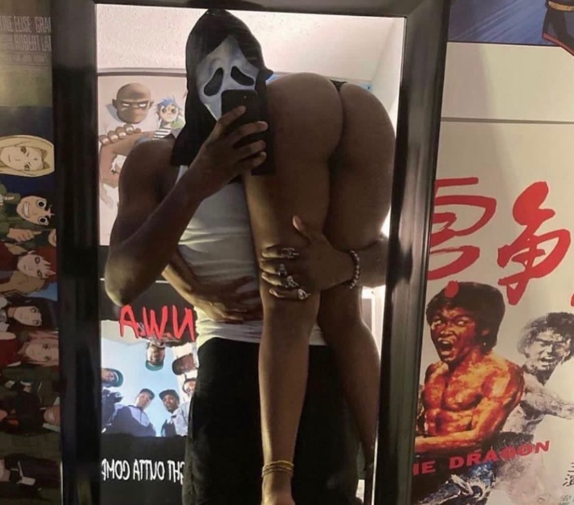 isthatcesar's tweet photo. spooky season activities https://t.co/dEE9xjqbRW