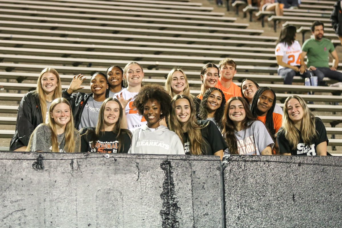 BearkatSports's tweet photo. Athletes supporting athletes - Bearkats Volleyball is here in the Sun Bowl before their matches against UTEP on Friday and Saturday.

#EatEmUpKats https://t.co/l2npIdnIvB
