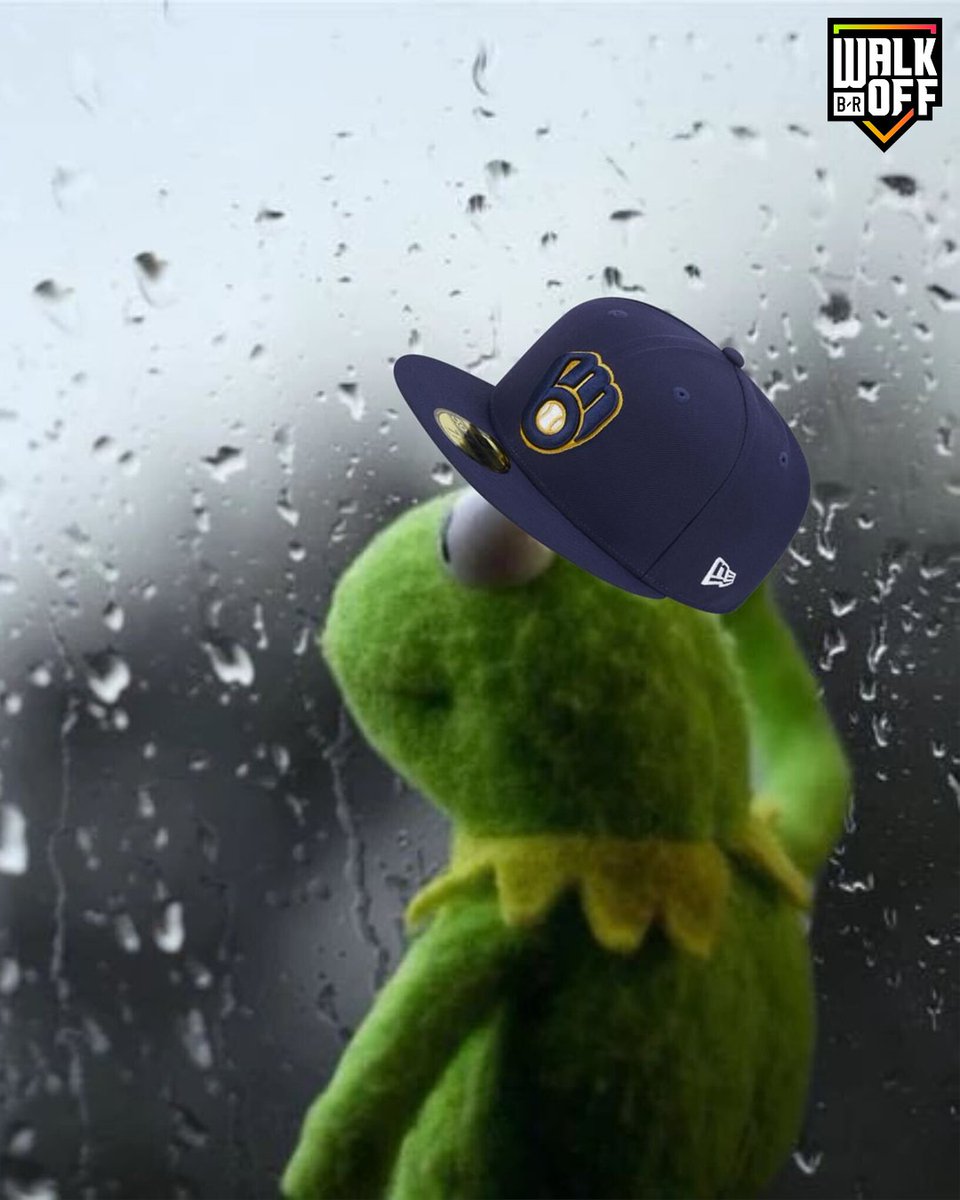 BRWalkoff's tweet photo. Brewers fans realizing they haven't won a postseason series since 2018 https://t.co/8BxxFGvkTt