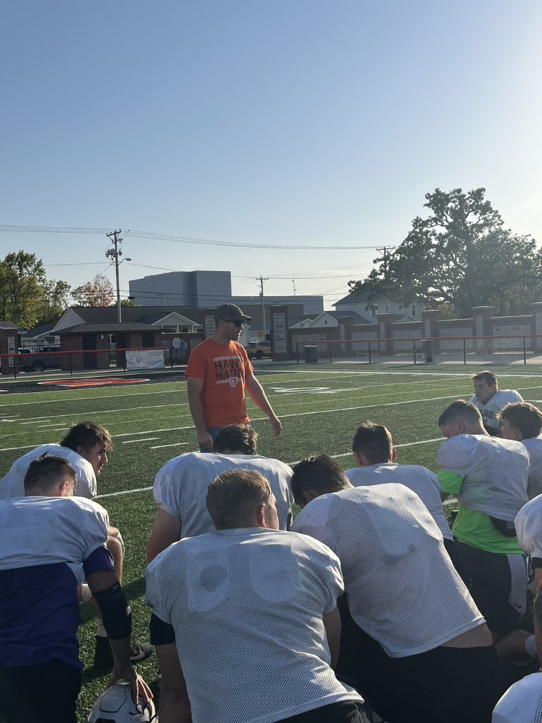 Tomorrow night’s Honorary Captain is 2007 WD graduate and former assistant football coach Nate Lahr. Nate shared a great message tonight with the guys! #EV