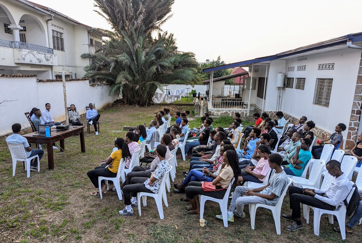 YIM_BURUNDII's tweet image. #YIM_Burundi in-depth

Our objective is to educate and develop young people via various trainings, equipping them with leadership concepts so that they can take on leadership roles in Burundi and become servant leaders who will make a difference in our community. 

#YouthUp