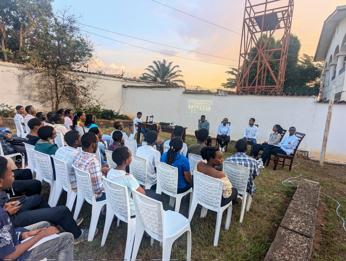 YIM_BURUNDII's tweet image. #YIM_Burundi in-depth

Our objective is to educate and develop young people via various trainings, equipping them with leadership concepts so that they can take on leadership roles in Burundi and become servant leaders who will make a difference in our community. 

#YouthUp