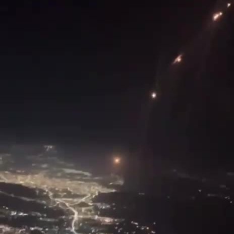 RadioactiveFrnd's tweet photo. 🚨#OPINION: Iran’s missile strategy: With a recent barrage of 181 ballistic #missiles at Israel, #Tehran showcases its reliance on these #weapons as a substitute for an outdated air force.

- As the distance and risk of aerial strikes grow, Iran aims to overwhelm Israel's defenses.

#Iran #MissileStrategy #Israel