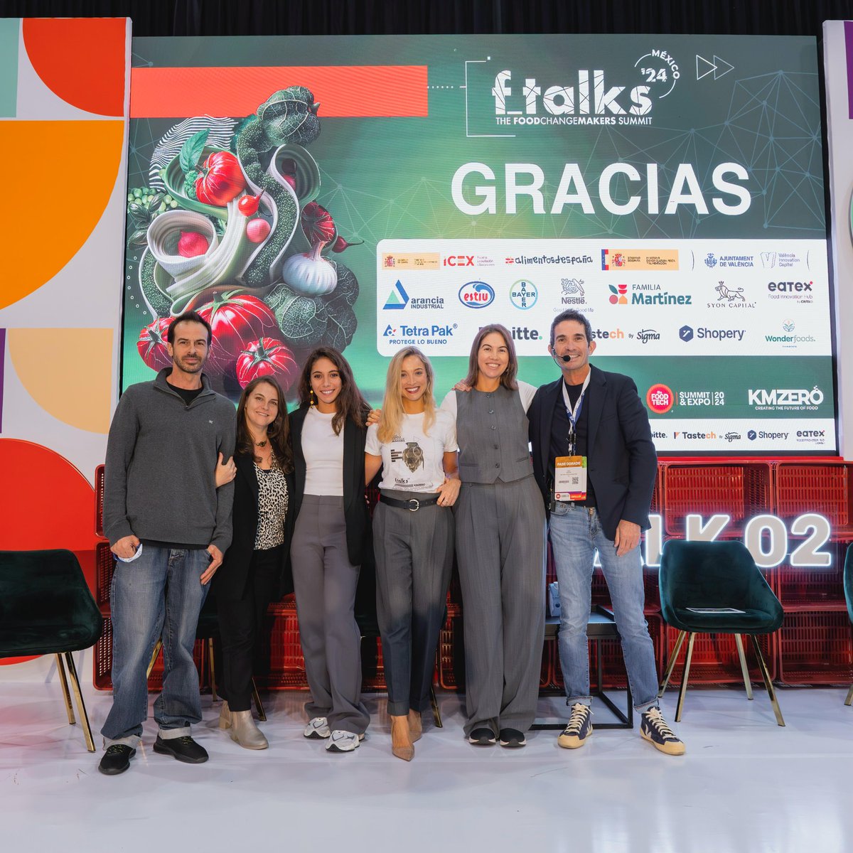 kmzerohub's tweet photo. Muchas gracias 🙏 a todas las personas que formaron parte de #ftalks24LATAM, a los más de 60 ponentes, a todos los partners, a todas las personas que han estado aquí tantas horas, a todas las startups que presentaron sus proyectos durante estos dos días en el #FutureMarket. https://t.co/pxMrQdvEWq