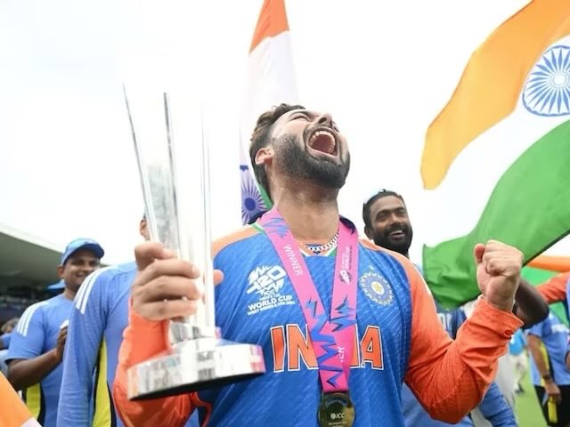 AEinsteinParody's tweet photo. 🎉 Happy Birthday, Rishabh Pant! 🎉

Wishing India’s dynamic wicketkeeper-batsman. 🏏🔥 You’ve inspired millions with your fearless game and match-winning knocks. Here’s to more boundaries, stumps, and memorable moments! 🎂🎉 #RishabhPant #HappyBirthdayRishabh https://t.co/jKaAZ0C5Ec
