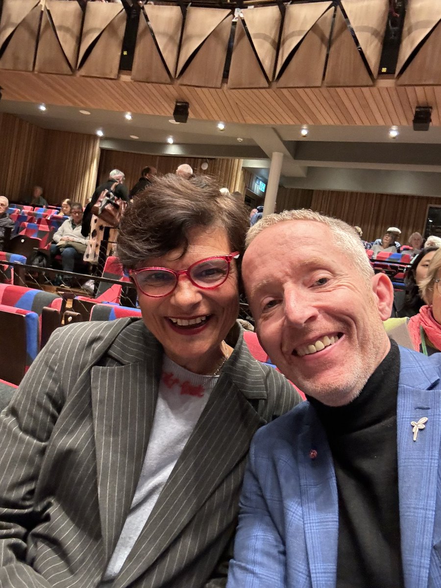 dougiescarfe's tweet photo. Stellar @BSOrchestra Season Opening Concert @Bristol_Beacon @KHSteffens Paul Lewis - we’re so proud of our Orchestra in Residence partnership with this amazing organisation. 
Brilliant to catch up with the wonder that is @ThangamDebb - @NYO_GB reunion! https://t.co/sj9P0OIwmO