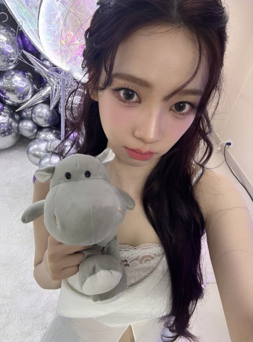 aespazoneid's tweet photo. KARINA BUBBLE UPDATE 

• Squidy 🐙

#에스파 #aespa #æspa #KARINA #카리나 #GISELLE #지젤 #WINTER #윈터 #NINGNING #닝닝 #MYne #aespazoneid https://t.co/qcRHRnoAUt