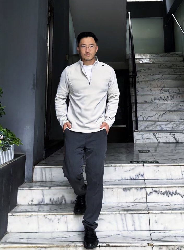 lin tweet media