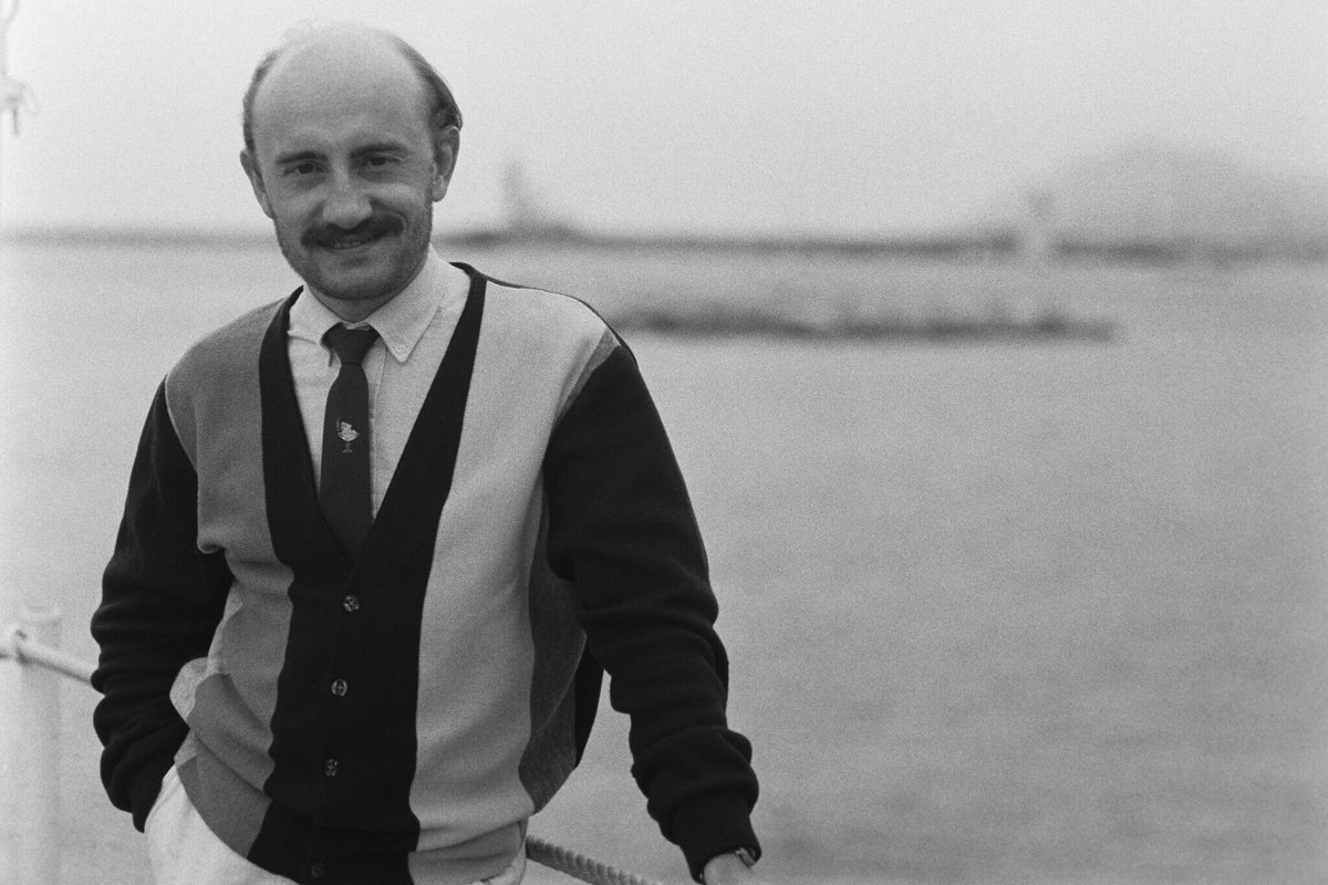 "Est-ce que j'avais envie de devenir une vedette de comédies populaires ? La réponse est non !"

En 2011, Michel Blanc était au micro de <a href="/RebeccaManzoni/">Rebecca Manzoni 🟦</a> dans #EclectiK ; (ré)écoutez-le ➡️ l.franceinter.fr/0uv