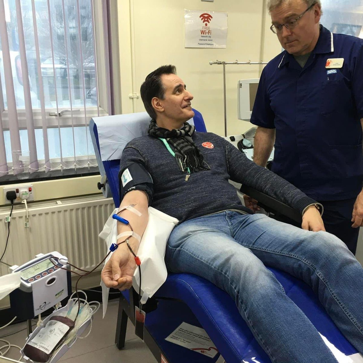 PeterStefanovi2's tweet photo. If you're an O negative blood donor, your blood is universal & can be given to anyone. That's why its so important that we have as much O negative blood as possible.

@GiveBloodNHS urgently need O negative donors to book an appointment to give blood 

Giving blood is one of the most rewarding things I’ve done. Please #GiveBlood & let’s save lives TOGETHER 🙏❤️ 

Book appointment here 
https://t.co/eHTd2fcrLJ