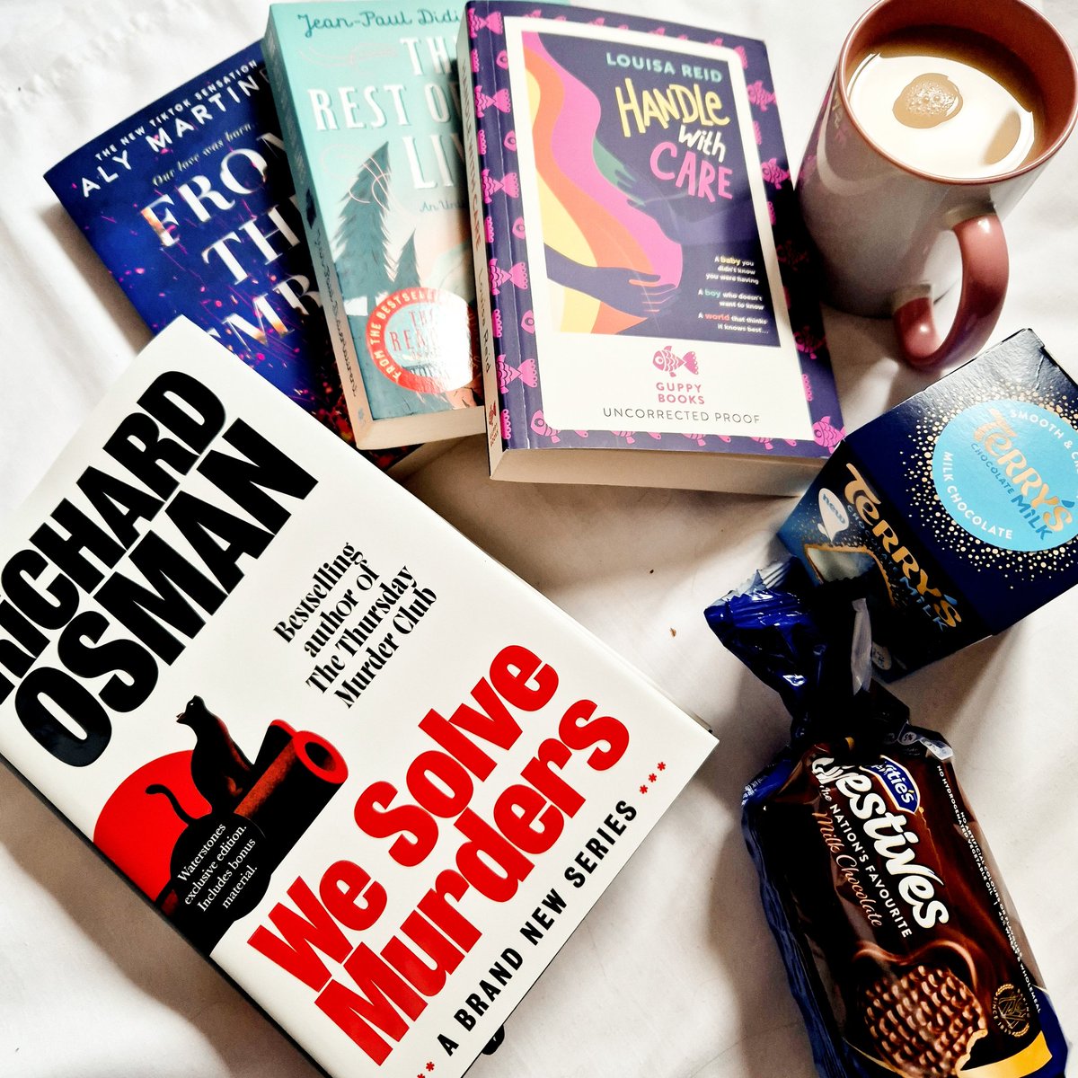 BookmadB's tweet image. Today is the start of #readsandtreats over on Insta 

Running all weekend it&apos;s an excuse to read and eat snacks as you go

Fancy joining, just use the hashtag and tag me and I&apos;ll share your progress

#readathon #readingweekend #BookWorm