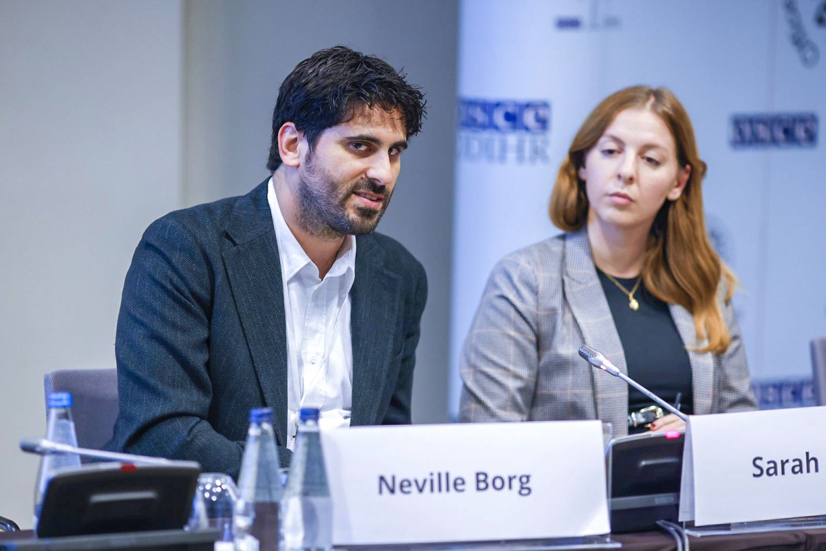 MTatOSCE's tweet image. 🌐 In the margins of the #WarsawHDC, @OSCE24MT, @osce_odihr, &amp;amp; @OSCE_RFoM co-organized a side event titled Preserving Democracy, Fighting Disinformation: AI-Generated Disinformation in the Context of Elections.

📍 Digital technologies can enhance democratic processes, but they…