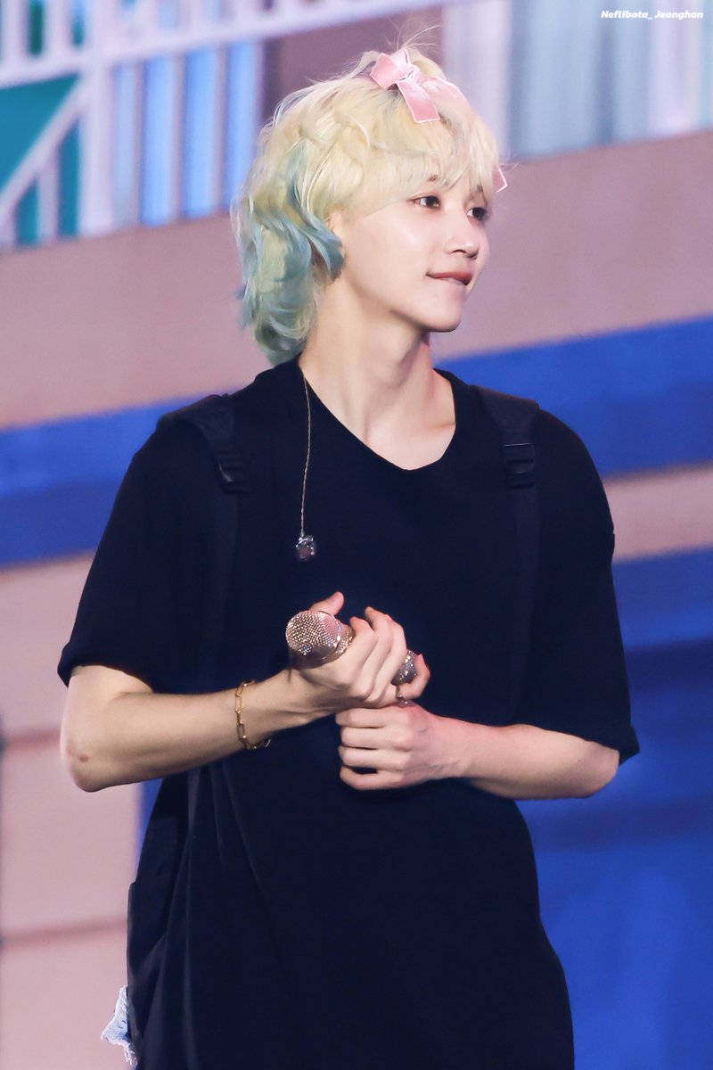 Neflibata_Jeonghan tweet media