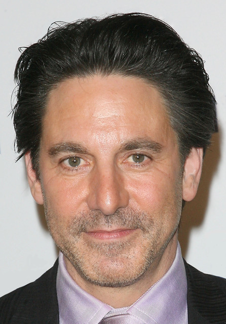 wagyucube's tweet image. Edited IMDB prof pic of Actor Scott Cohen, known best as Max Medina from Gilmore Girls, that is featured on his personal website