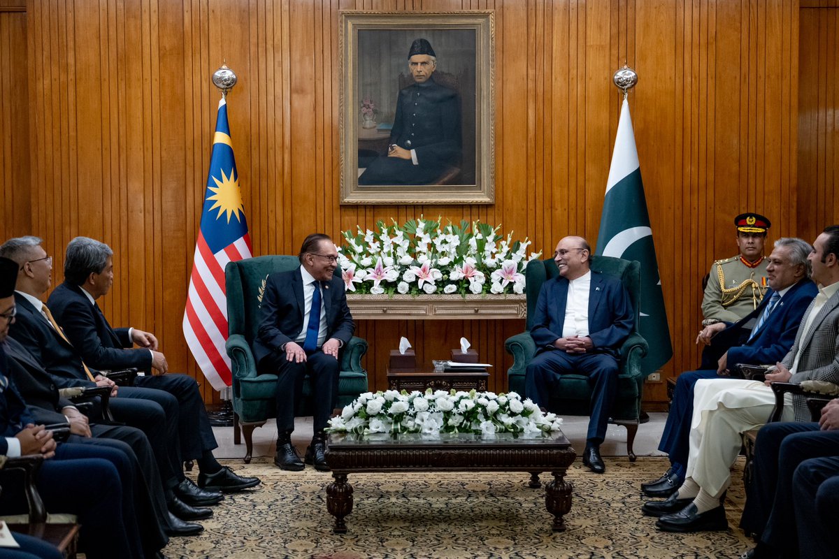 Sewaktu Lawatan Negara ke Pakistan, saya sempat mengadakan kunjungan ...