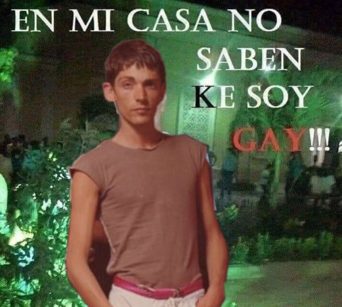 Amo tanto a mi novio que me comería su cara mientras esta durmiendo