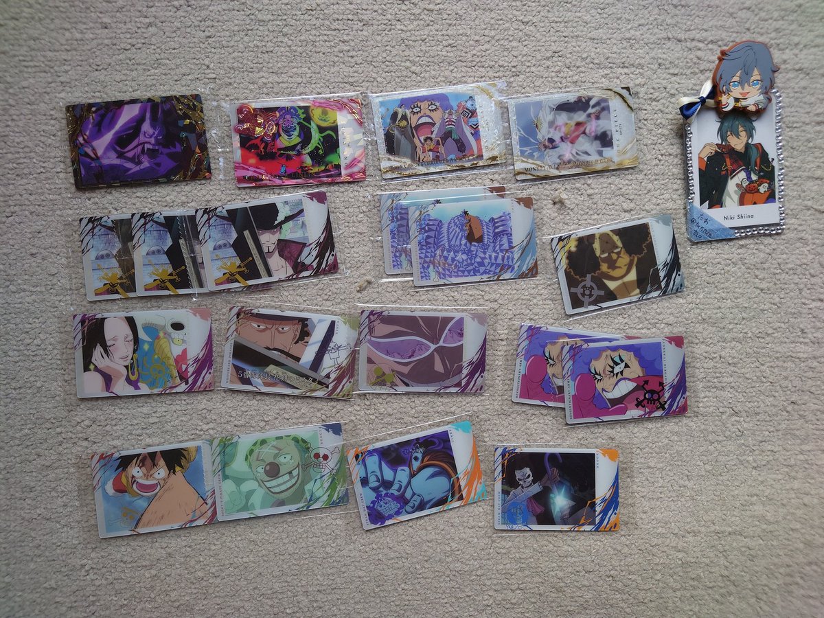 tatitutetao's tweet photo. 【交換】ワンピース　ONEPIECE
イタジャガ　ウエハース　

譲）画像のもの
（追加で購入しているため画像外希望あればお申し付けください）

求）画像3枚目、同異種クロコダイル、マルコ、エース
100円＋送料

Rクロコダイル、マルコ優先
郵送3〜 https://t.co/PeaGEgDWl4
