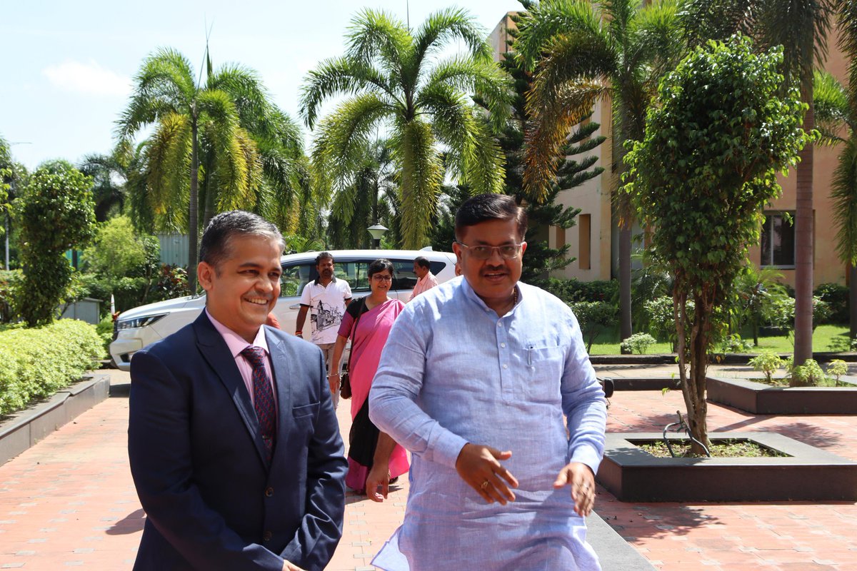 NLUO_Official's tweet photo. Manupatra Eastern Region Law Teachers’ Conclave 2024 was held at National Law University, Odisha on September 28, 2024! https://t.co/9hM5a3tkoo