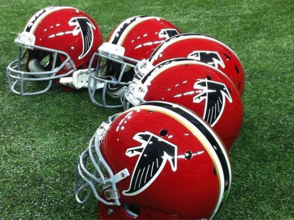 The magic of the RED HELMET! <a href="/AtlantaFalcons/">Atlanta Falcons</a> why not! It’s time! #BringBackRED