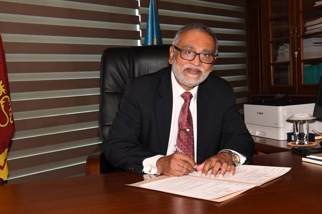 Admiral Sirimevan Sarathchandra Ranasinghe (Rtd), New Chairman of Sri Lanka Ports Authority

Read More at,
news.slpa.lk/index.php/2024…