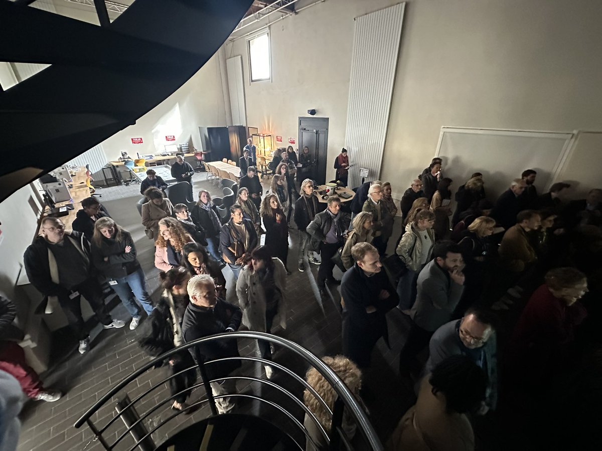 Laurence DOREE 📱⌚️💻🤖 tweet media