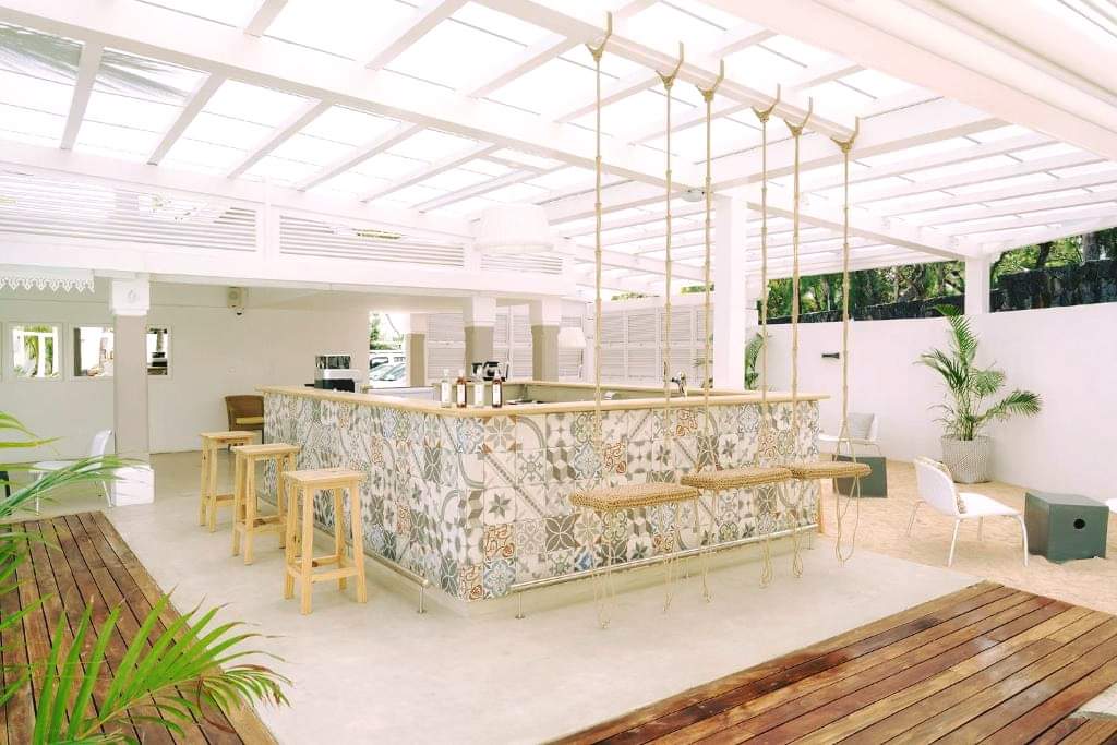 's tweet image. 🔥Sunny, Shiny, Sexy, Strictly Adults-Only Mauritius🔥

🧳Flip-Flops Packed? Mauritius December Deals Loaded!

😍3* Plus Tropical Attitude, Mauritius (Adults Only) – 7 Night Package (Dec 2024)
Availability : 01 - 16 Dec 2024
7 Nights from R26 353 pps
hashtagholidays.co.za/tour/3-plus-tr…
TC's