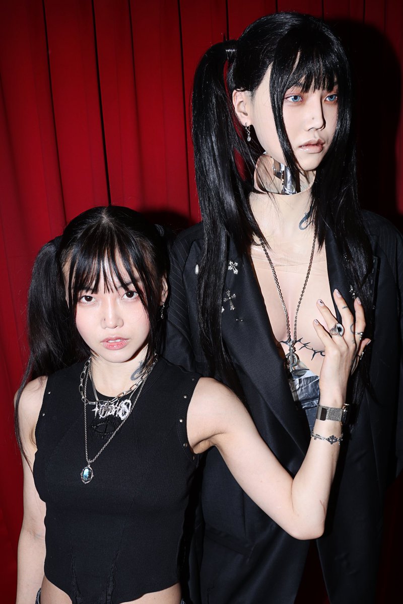 CROM_MAGAZINE's tweet image. @melovemealot555 X @skoot_apparel 
By @nubian_tokyo 
#MLMA x CROM 

Check out our exclusive interview in 
crommagazine.com