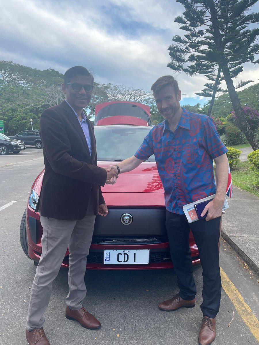 P.S.Karthigeyan (@pskarthigeyan) on Twitter photo Good to catch up with my friend and British envoy <a href="/BrianJJonesUK/">Brian Jones</a> on the sidelines of a panel discussion organized by <a href="/USEmbassySuva/">U.S. Embassy Suva</a> in #USP. Pictured here, along with his Flag car, the stylish, eco friendly <a href="/Jaguar/">Jaguar</a> EV, soon to be made in #India, for the world. ๐ฎ๐ณ๐ค๐ฌ๐ง Good to catch up with my friend and British envoy <a href="/BrianJJonesUK/">Brian Jones</a> on the sidelines of a panel discussion organized by <a href="/USEmbassySuva/">U.S. Embassy Suva</a> in #USP. Pictured here, along with his Flag car, the stylish, eco friendly <a href="/Jaguar/">Jaguar</a> EV, soon to be made in #India, for the world. ๐ฎ๐ณ๐ค๐ฌ๐ง