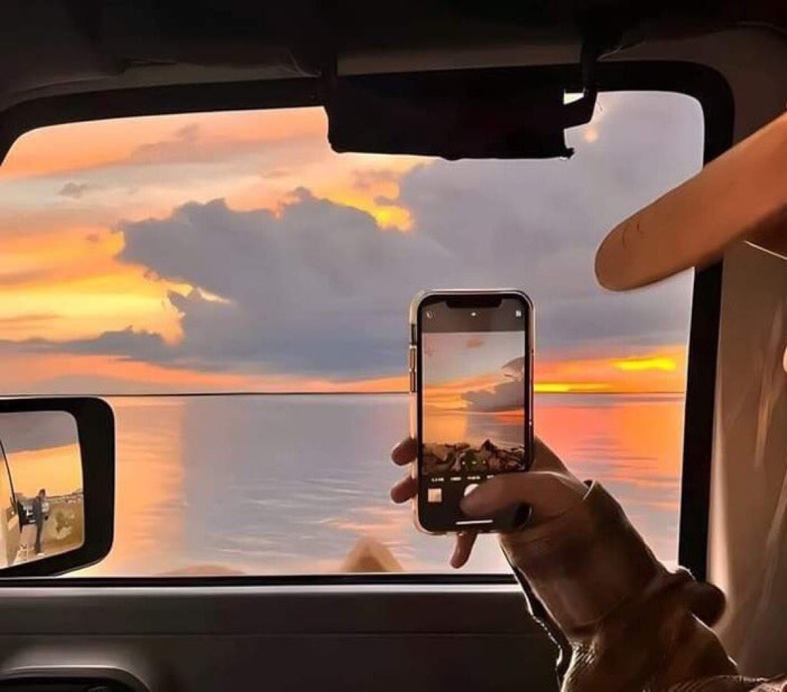 me every time I see a beautiful sunset: