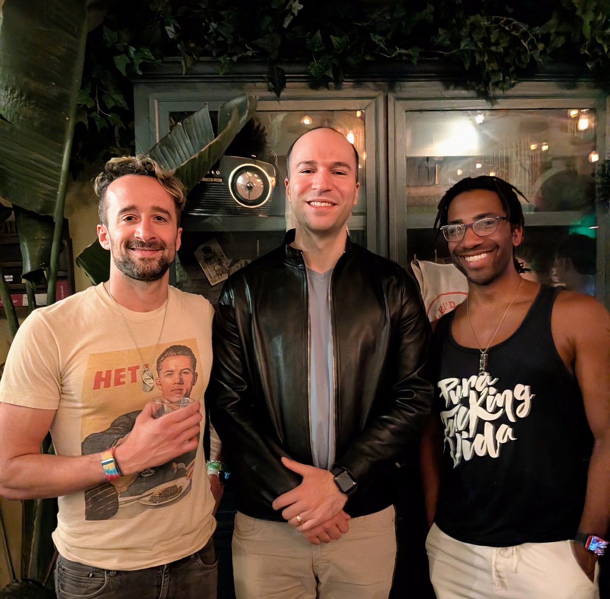 Afik Cohen (@aphex) on Twitter photo post-devday drinks with <a href="/rolawson/">Robert Lawson</a> <a href="/gdb/">Greg Brockman</a> <a href="/noahmacca/">Noah MacCallum</a> <a href="/edwinarbus/">edwin</a> yesterday ๐โโ๏ธ thanks <a href="/OpenAI/">OpenAI</a> and <a href="/sama/">Sam Altman</a> for hosting this (and for releasing the speech-to-speech realtime API ๐) post-devday drinks with <a href="/rolawson/">Robert Lawson</a> <a href="/gdb/">Greg Brockman</a> <a href="/noahmacca/">Noah MacCallum</a> <a href="/edwinarbus/">edwin</a> yesterday ๐โโ๏ธ thanks <a href="/OpenAI/">OpenAI</a> and <a href="/sama/">Sam Altman</a> for hosting this (and for releasing the speech-to-speech realtime API ๐)