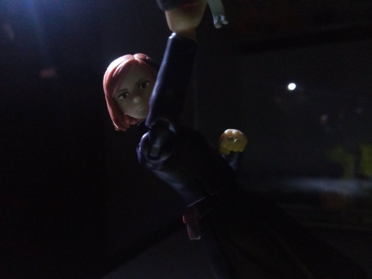 Compré estás madres y pues están muy chidas jajajja las usaré     para decorar mi escritorio y de paso para una tarea de foto
#JujutsuKaisen #jjk #fotografia