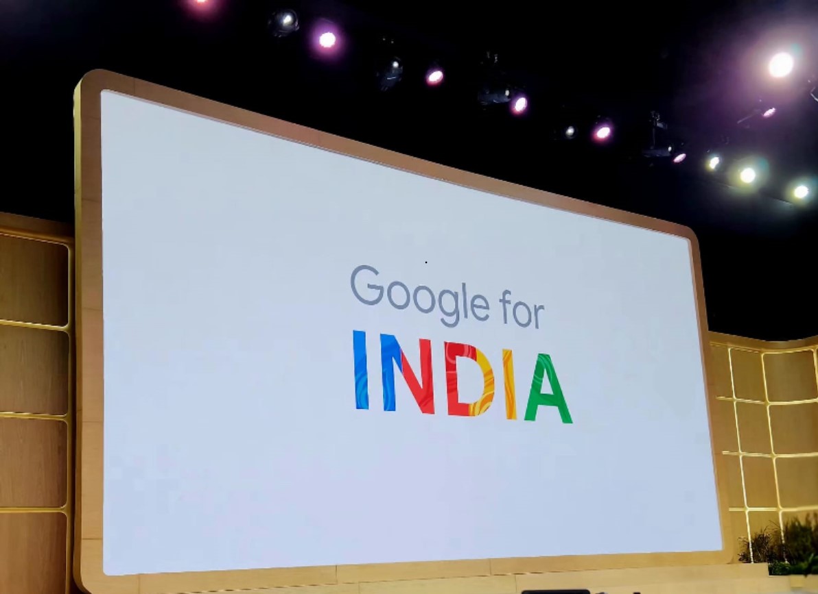 NasscomR's tweet photo. nasscom partners with Google for #GoogleforIndia

This year's #GoogleforIndia event focused on "AI for India." 

Achyuta Ghosh (@achyutaghosh), Head of Insights at @nasscom , participated in a panel discussion on "Enabling Equitable Healthcare Access for All in India."

The panel delved into the transformative potential of technology, especially AI, in reshaping India's healthcare sector. Fellow panelists included:

➡️ Dr. Ambuj Roy (@drambujroy), AIIMS
➡️ Deepak Tuli (@deepaktuli), Founder, Eka Care
➡️Vishnu Vasudev, Deputy Director, Clinton Health Access Initiative

Moderated by Neha Markanda, Head of Industry and eCommerce, @GoogleIndia, key takeaways included:
📌Adoption of AI being essential for healthcare accessibility
📌The need to building a collaborative ecosystem
📌 Addressing AI adoption challenges in healthcare a priority 

Bakul Patel (@_bakulpatel), Senior Director of Global Digital Health Strategy at Google, kicked off the panel.

Here are some glimpses from the event.

Download nasscom's latest report "Advancing Healthcare in India: Navigating the Transformative Impact of AI" here 👉 https://t.co/eO9orTP6zj 

@GoogleIndia @aiims_newdelhi @ekacareHQ @CHAI_health @sangeetagupta29 @nasscomai @OfficialINDIAai @nimmi0730 @KhyatiKapoor17 

#GoogleforIndia #AIforIndia #HealthcareAccess #nasscom #Google