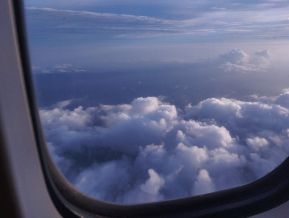 George_Bush666's tweet photo. Check out these cloud images I captured when I was in the sky tehe ...I could be a photographer one day https://t.co/3HC5Ka7JJf
