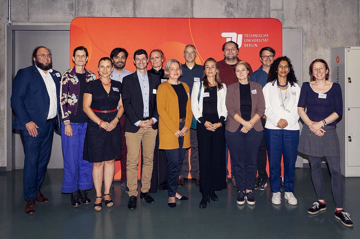 A warm welcome to the newly appointed professors <a href="/TUBerlin/">TU Berlin</a> 🎉Connecting with colleagues and getting a glimpse into the vibrant academic life here. Looking forward to this exciting new chapter! 
tu.berlin/communication/…
