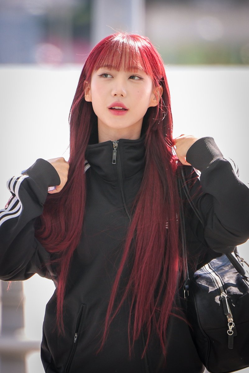 In few days, we'll turn a stadium as red as my hair
<a href="/5ecretNumber/">SECRET NUMBER (시크릿넘버)</a> #SECRET_NUMBER #SECRETNUMBER_pasSworLd