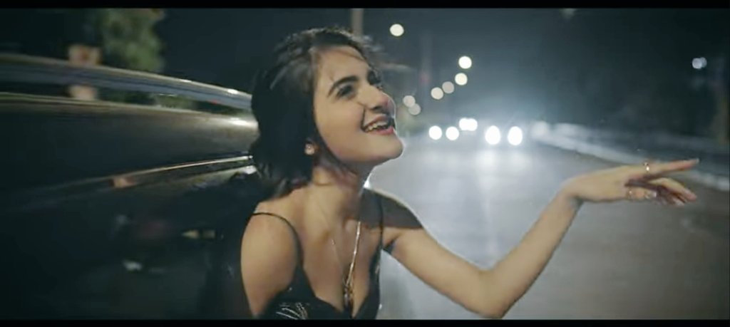 ShashiS04893328's tweet photo. Such a catchy song and mv is so good really appreciate them 😍 @Debattama_sah u r so gorgeous
#merihumdum
#debattamasaha https://t.co/E6VnID3q5t