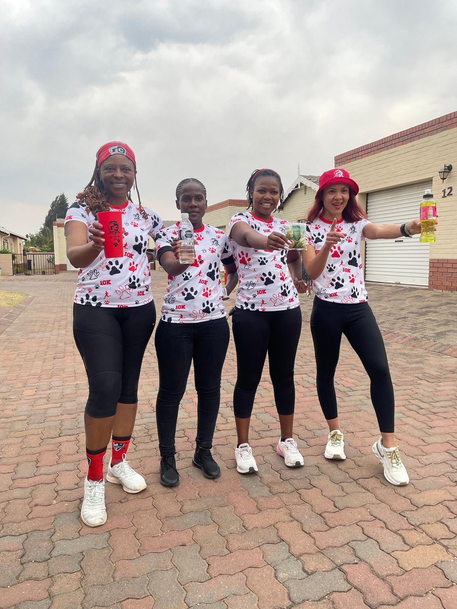 RACE WEEKEND 💃🏼💃🏼💃🏼 

We hope you are all ready for this weekend and we’ll see you at collection. 

#FatCats10k
#RaceWeekend
#WeRunTheseStreets
#ARunForTheWholeFamily