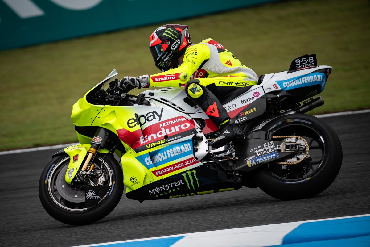 VR46RacingTeam's tweet image. Big moves in Japan 😎🇯🇵 #JapaneseGP 

@FabioDiggia49 @Marco12_B 

#Comoli

@MotoGP #PertaminaEnduroVR46RacingTeam #MotoGP #Diggia49 #MB72 #VR46