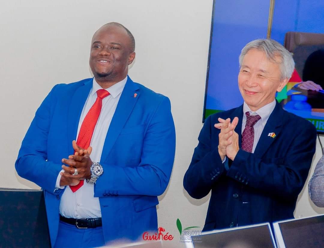 FONIJGUINEE's tweet photo. #Visite
Sous le leadership du Directeur GĂ©nĂ©ral du Fond National pour lâInsertion des Jeunes M. Abdourahmane BaldĂ© , nous avons eu l'honneur d'accueillir Son excellence M. #KATO_Ryuichi, Ambassadeur du Japon en RĂ©publique de GuinĂ©e, le lundi 30 septembre 2024 au sein du #FONIJ. https://t.co/5SbrpwR28a