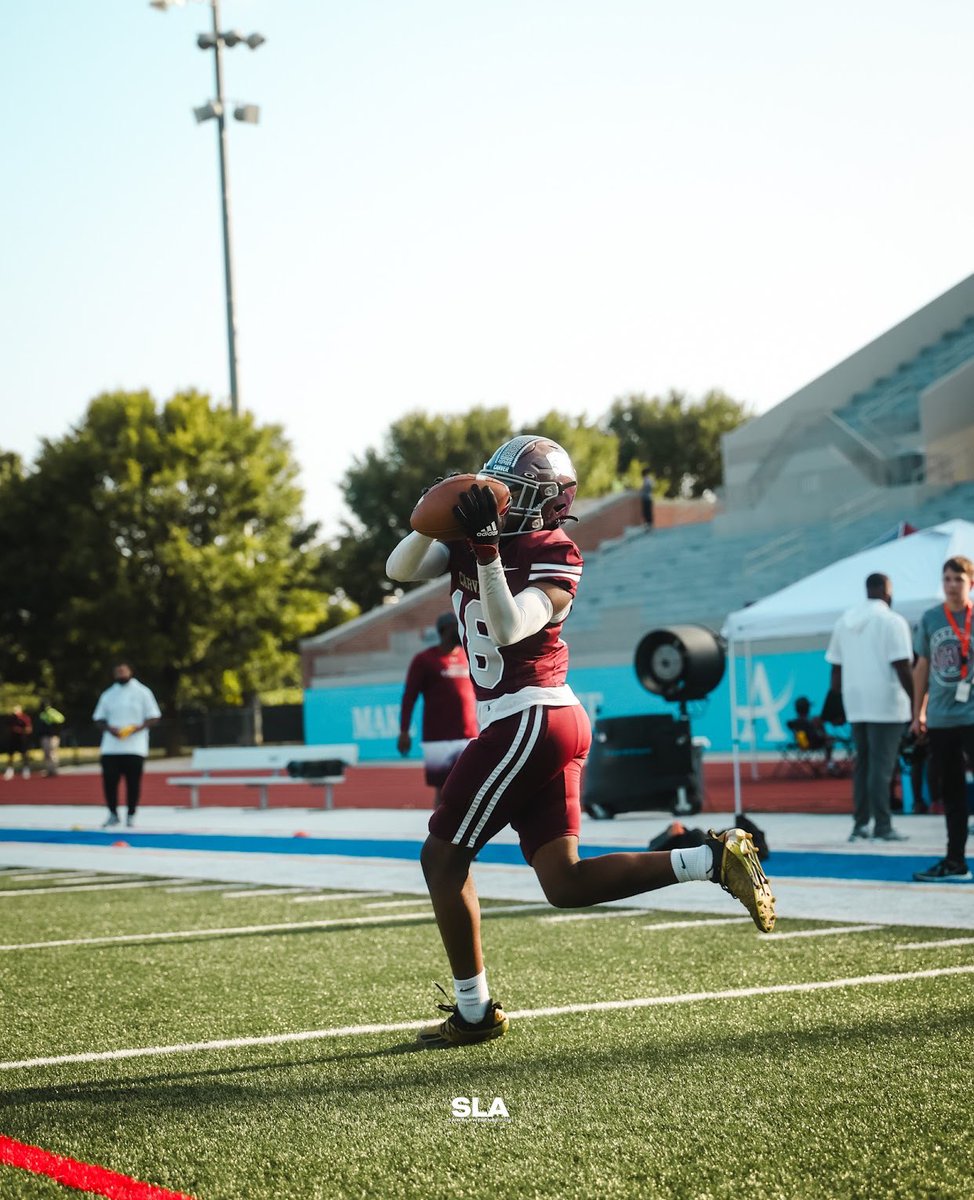 hudl.com/v/2QFVM4

Luella film