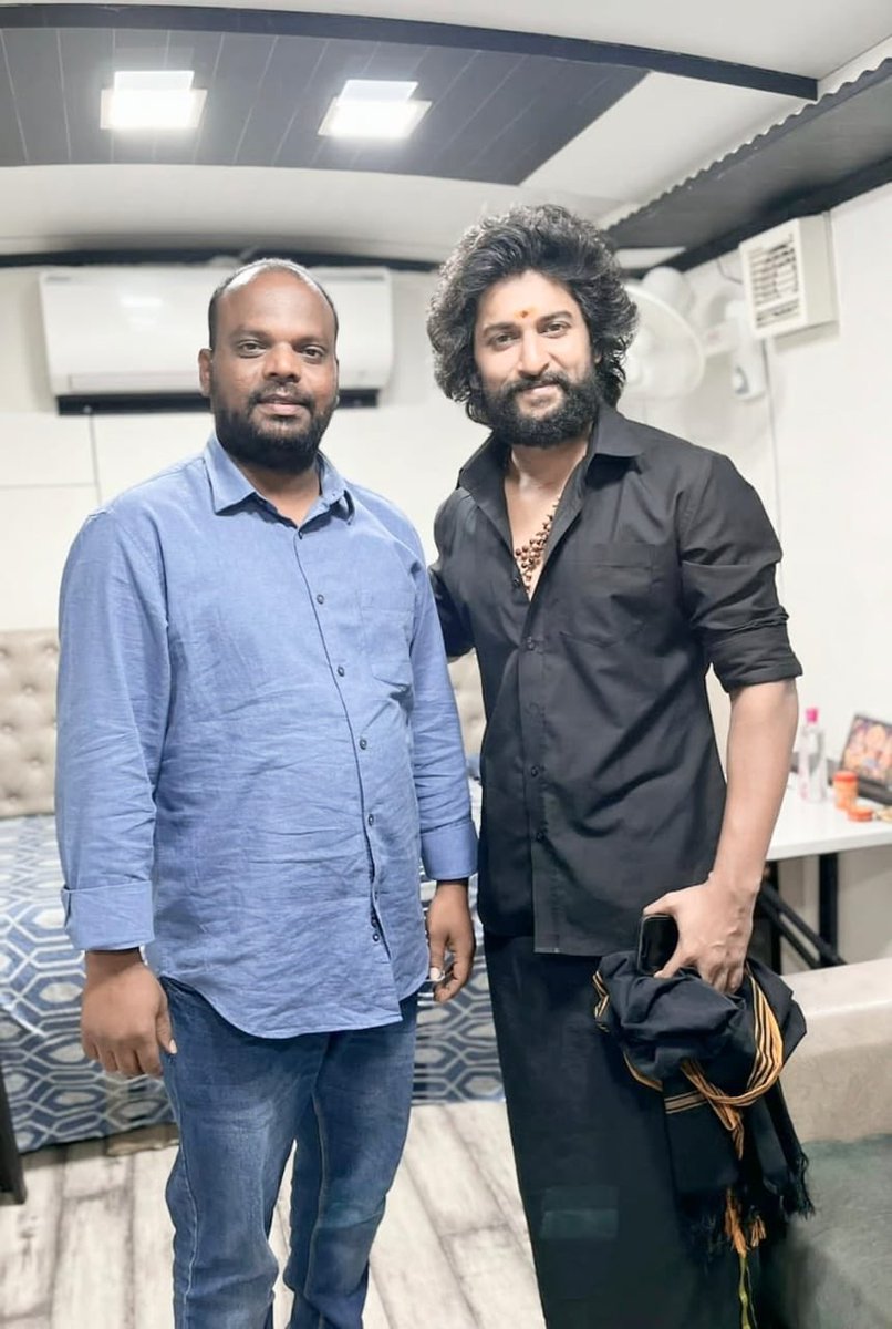 SREENU_24's tweet photo. Na Devudu 🫶🏻@NameisNani Anna swami❤️❤️ #Nani https://t.co/EuAZgG63aV