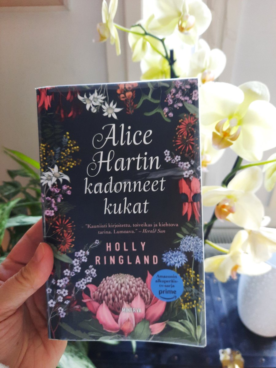 Annukasa's tweet photo. Erinomainen 

@minervakustannus
Alice Hartin kadonneet kukat
Holly Ringland https://t.co/GVvDcCKvaw