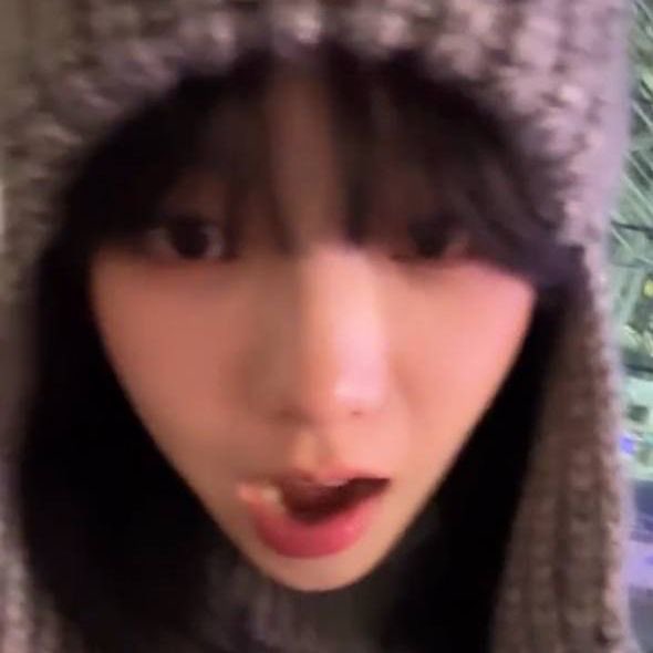 junejelly21's tweet image. 