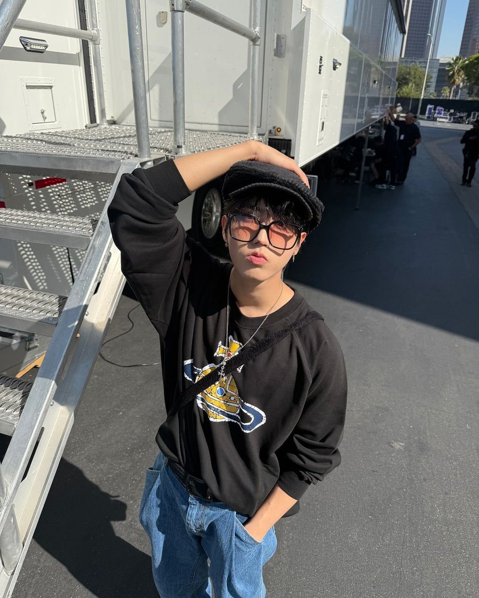 느낌이너무좋아서죽어버릴것같다