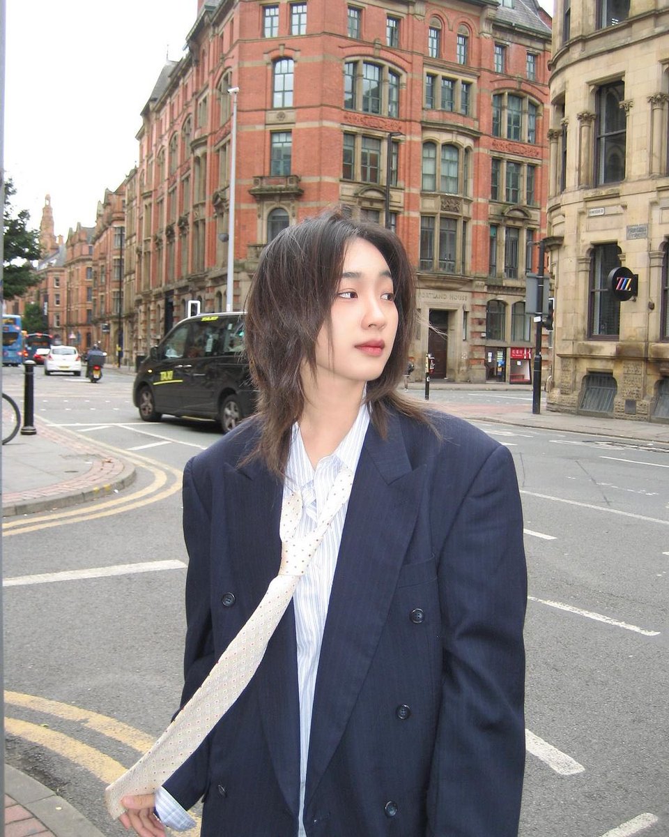 PopBase's tweet image. 4EVE’s Fai looks charming in new photos.