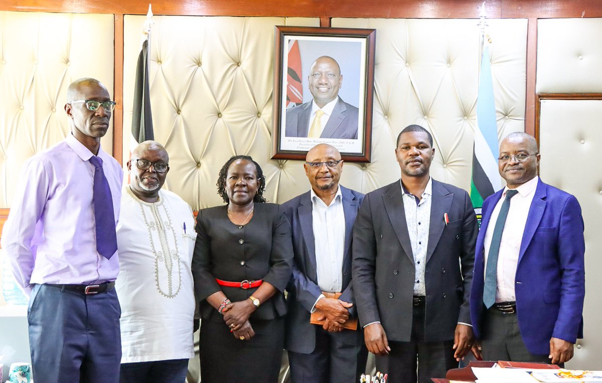 The CMA Chairman (St. Joseph Technical Institute Project Committee), Martin N. Mburu, accompanied by Captain Murimi Njoroge, Moderator, CMA Archdiocese of Nairobi, Joshua Mburu, Men Coordinator, Archdiocese of Nairobi, and Athanas Owako, Secretary, CMA, paid me a courtesy call to