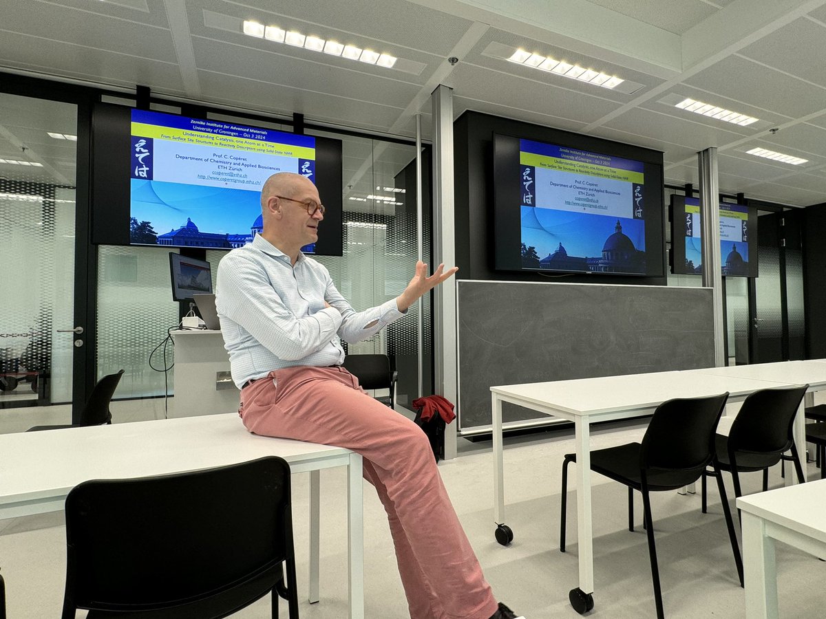 Loredana Protesescu (@protesescugroup) on Twitter photo Yesterday we had a special guest at @ZernikeInst. Christophe Coperet (<a href="/CoperetGroup/">Copéret Group / @coperetgroup.bsky.social</a>) from <a href="/ETH/">ETH Zürich</a> thought us how powerful solid state NMR is across many disciplines and how to use it to design and understand functional materials and complex catalysis. For me, always an inspiration! Yesterday we had a special guest at @ZernikeInst. Christophe Coperet (<a href="/CoperetGroup/">Copéret Group / @coperetgroup.bsky.social</a>) from <a href="/ETH/">ETH Zürich</a> thought us how powerful solid state NMR is across many disciplines and how to use it to design and understand functional materials and complex catalysis. For me, always an inspiration!