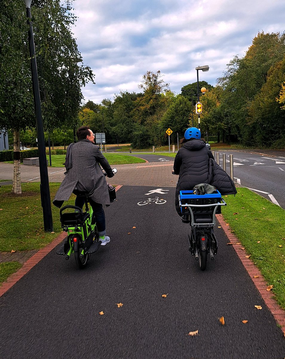 After work vibes with the team: we took an autumn e-bike ride into the city center to grab a drink. 🍂🚴‍♀️ There is nothing better than blending work and fun with great company! #EbikeAdventures #TeamVibes #WorkAndPlay #iscycle #activetravel #Sustainability #Limerick