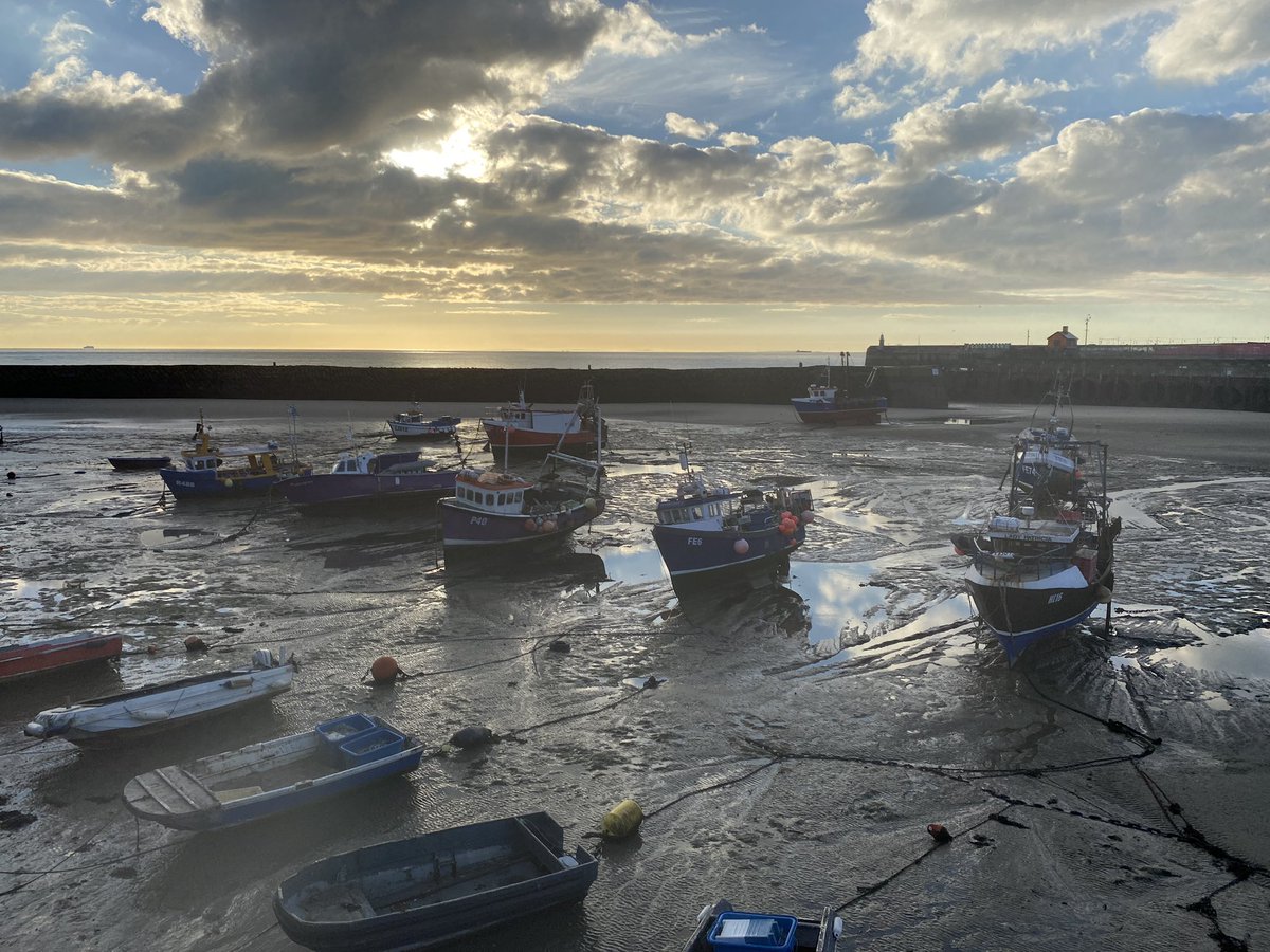 Good morning from Folkestone Harbour 🚤