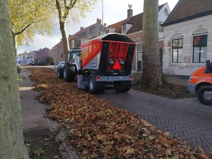 Trilo vacuum sweepers stand for optimum performance under the most challenging conditions. The proven features of Trilo machines have been complemented with options to meet the demands of today.
Ask us or your local <a href="/Trilo_equipment/">Trilo</a> dealer for info/demonstration. <a href="/vanmacltd1/">vanmacltd</a>